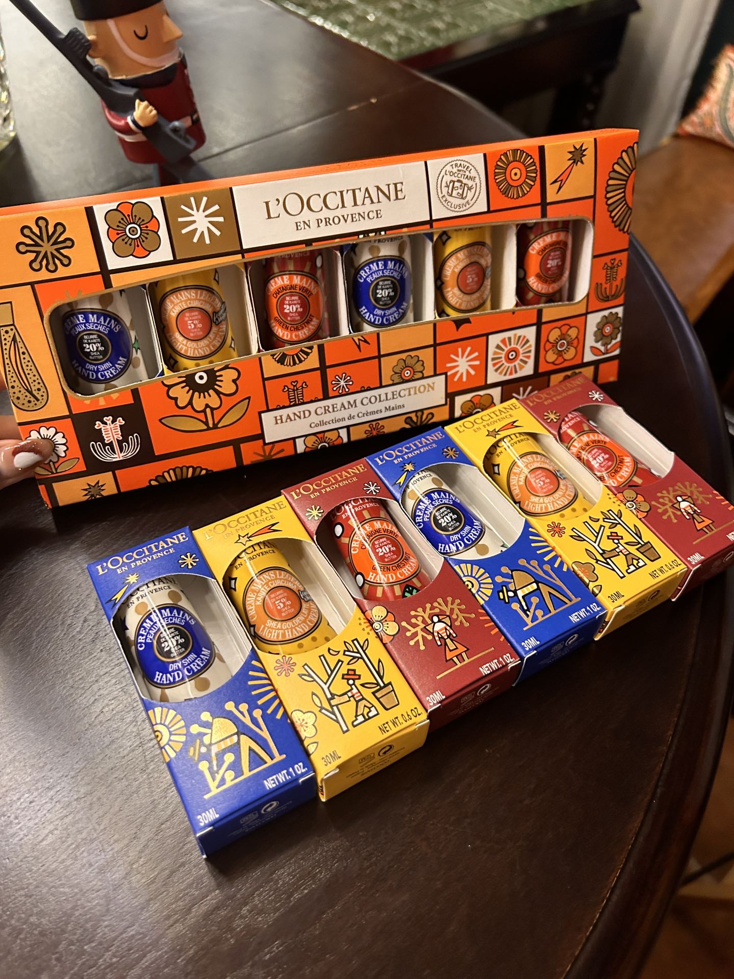 L'Occitane Holiday Edition Hand Cream. Presented in seasonal festive pac - Comprehensive 3