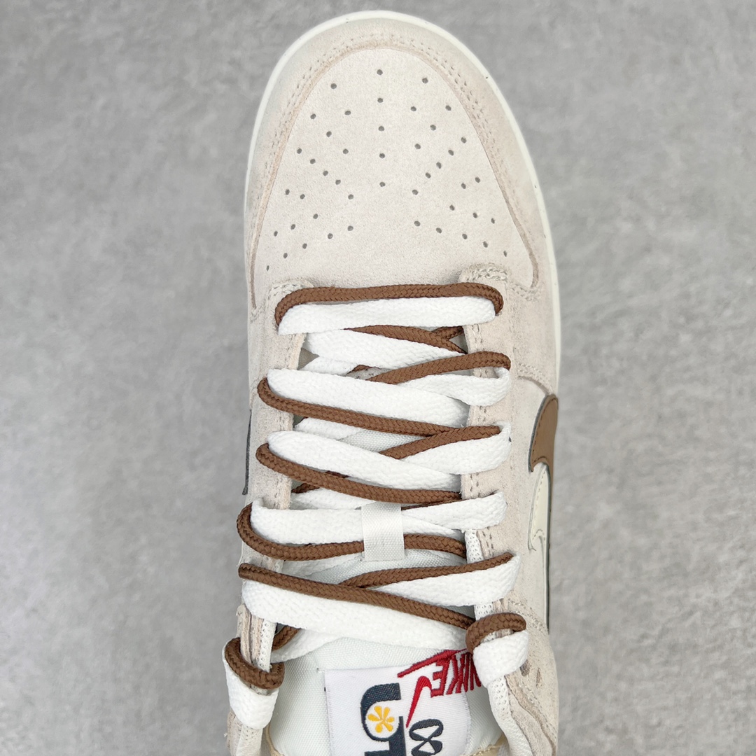 图片[4]-＃CS纯原福利 NK Dunk Low 全套原厂楦头原纸板数据档案倾力打造 原汁原味莞产 极致还原 圈内最强针车工艺 高端零售指定版 广东原厂配套原盒原标 鞋盒分三个尺码段 原厂冲刀 超高清洁度 全鞋零毛边皮料切割 采用原厂百宏鞋带以及原厂百宏织唛舌标 内标可供原厂几率过验 进口原装条纹中底布 四线拉帮白色点胶 原厂拉帮手法遵循公司 原厂电绣 尺码：36 36.5 37.5 38 38.5 39 40 40.5 41 42 42.5 43 44 44.5 45 46-选品中心