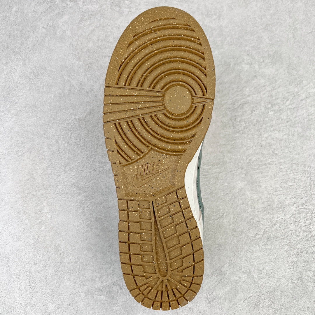 图片[9]-＃CS纯原福利 NK Dunk Low 全套原厂楦头原纸板数据档案倾力打造 原汁原味莞产 极致还原 圈内最强针车工艺 高端零售指定版 广东原厂配套原盒原标 鞋盒分三个尺码段 原厂冲刀 超高清洁度 全鞋零毛边皮料切割 采用原厂百宏鞋带以及原厂百宏织唛舌标 内标可供原厂几率过验 进口原装条纹中底布 四线拉帮白色点胶 原厂拉帮手法遵循公司 原厂电绣 尺码：36 36.5 37.5 38 38.5 39 40 40.5 41 42 42.5 43 44 44.5 45 46-选品中心