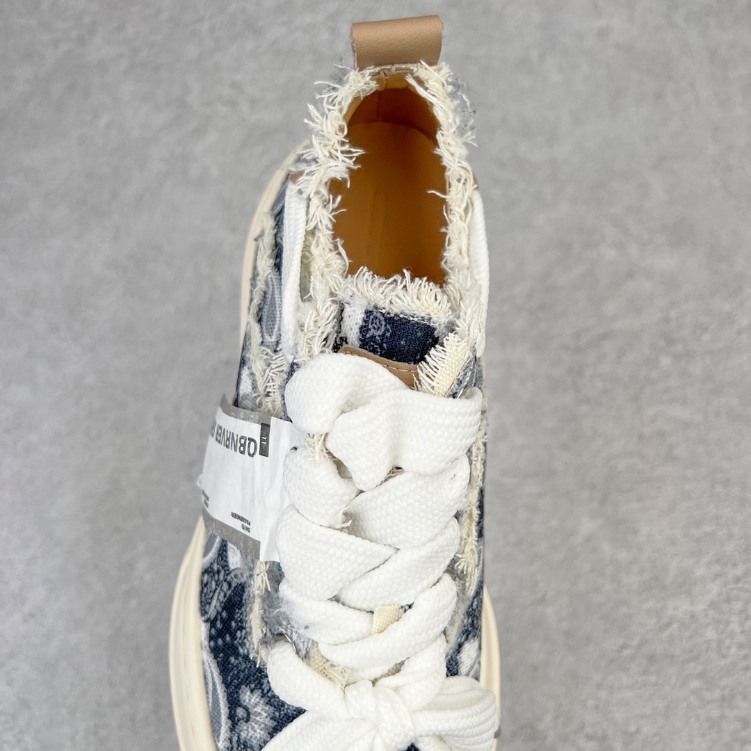 图片[5]-＃开春福利 SMILEREPUBLIC檀健次同款经典新款起司猫低帮开口笑厚底帆布鞋 新晋街头鞋履品牌SMILEREPUBLIC Canvas 系列 以 SMILE 为灵感来源 捕捉潮流 主打柔软的帆布设计 有裁切的羊毛流苏与独特编织技艺 超软水染牛皮内里 注塑成型鞋垫 4cm厘米外增高效果橡胶鞋底 尺码：35 36 37 38 39 40 41 42 43 44-选品中心