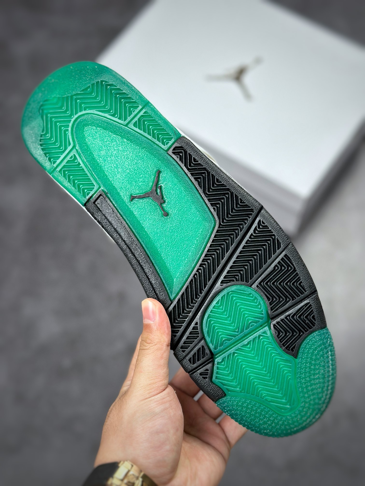 Air Jordan 4 Retro “Lucid Green” 三彩拼接 AQ9129-100