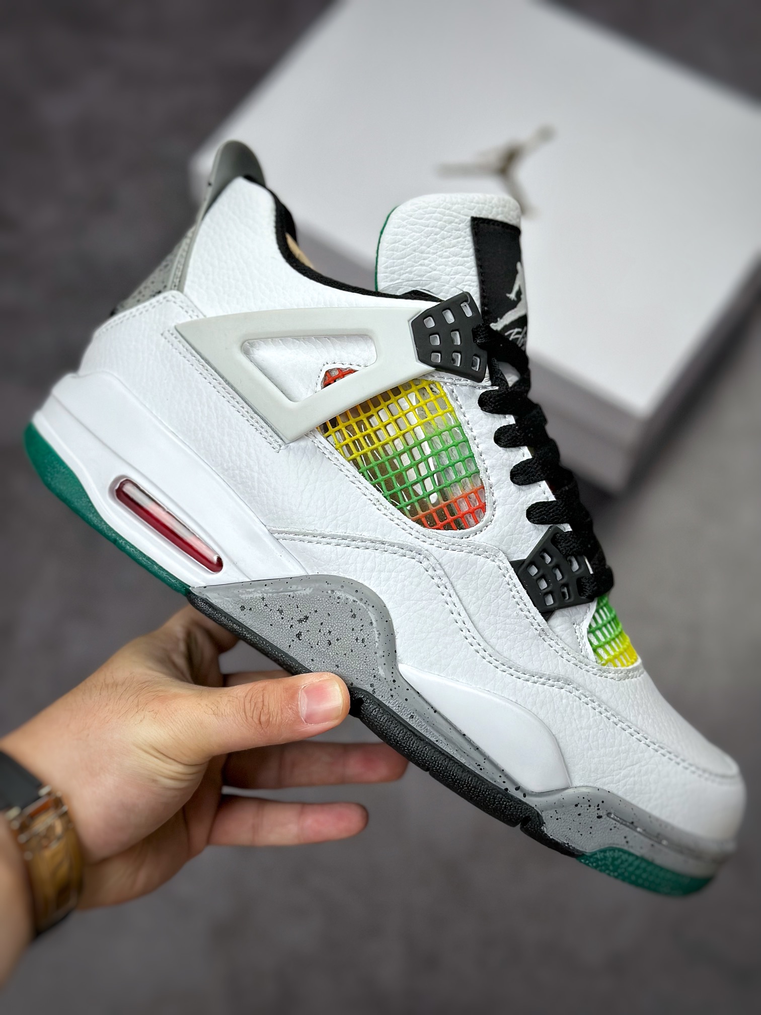 Air Jordan 4 Retro “Lucid Green” 三彩拼接 AQ9129-100