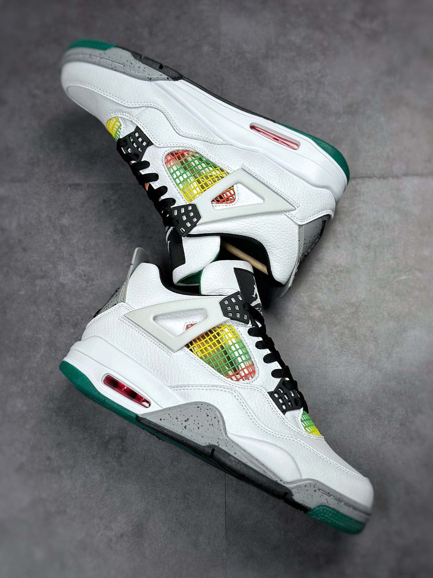 Air Jordan 4 Retro “Lucid Green” 三彩拼接 AQ9129-100