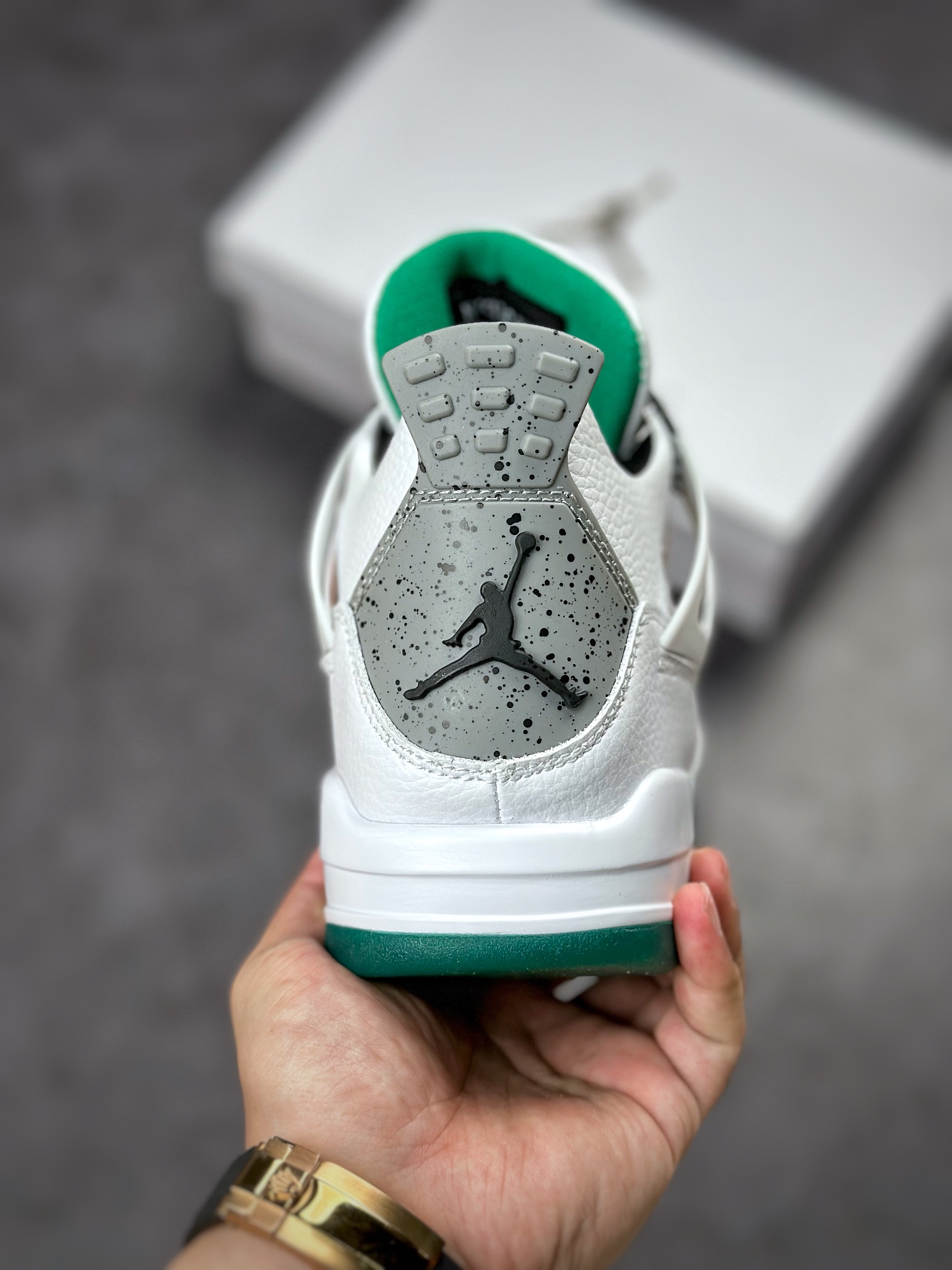 Air Jordan 4 Retro “Lucid Green” 三彩拼接 AQ9129-100