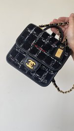 Chanel 7 Star
 Messenger Bags Gold Hardware