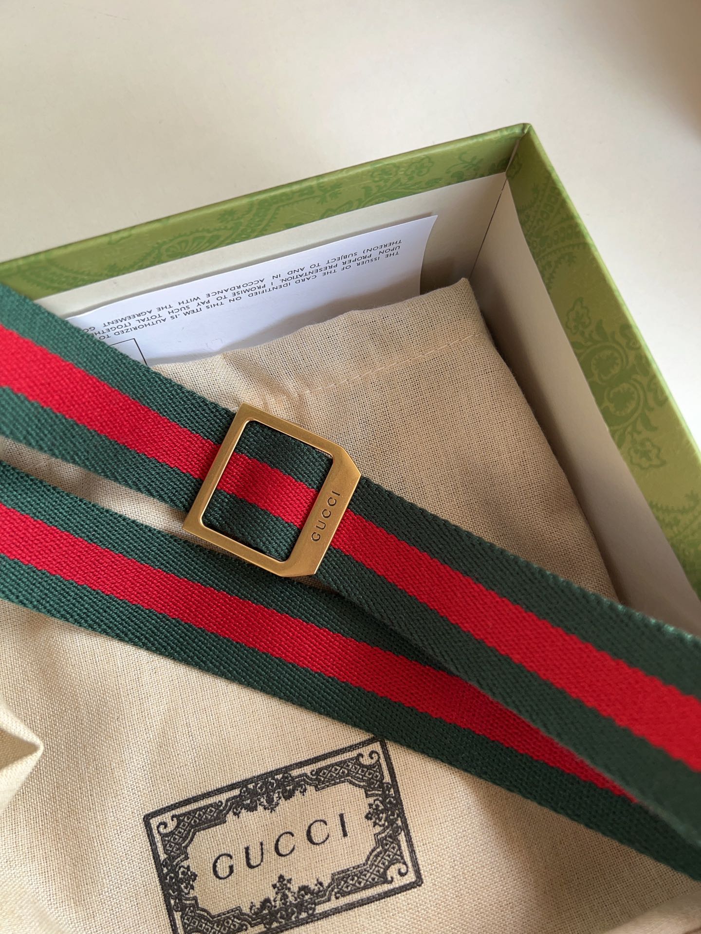 Gucci22FW长方形搭扣红绿织带