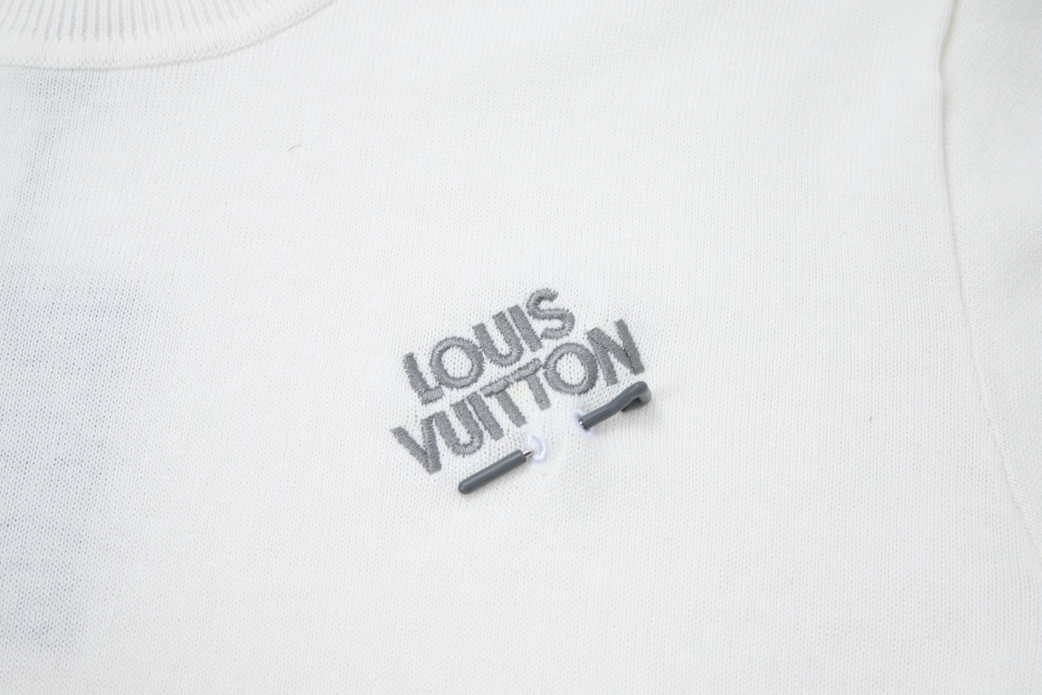 180 Louis Vuitton /路易威登2023年春季新款别针字母针织短袖