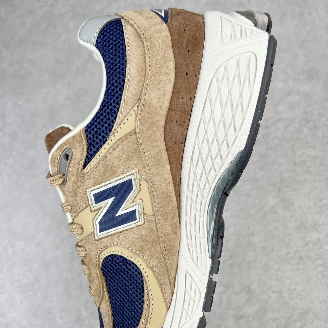 图片[7]-💰250 ＃M纯原 新百伦NB New Balance ML2002R5 米黄 全套原楦原纸板原厂数据开发 原厂网纱 原装进口翻毛皮料正确绒感卡色 正确中底拉帮中底网布细节 一比一手工擦旧效果 冲裁组合 匠心打造 耗时两个月开发完成 工艺极其复杂难度可想而知 新开独立私模大底 全网唯一正确做旧组合大底 高端零售专供产物 尺码：36 37 37.5 38 38.5 39.5 40 40.5 41.5 42 42.5 43 44 44.5 45 45.5 46.5 47 编码：by3936020-运动鞋