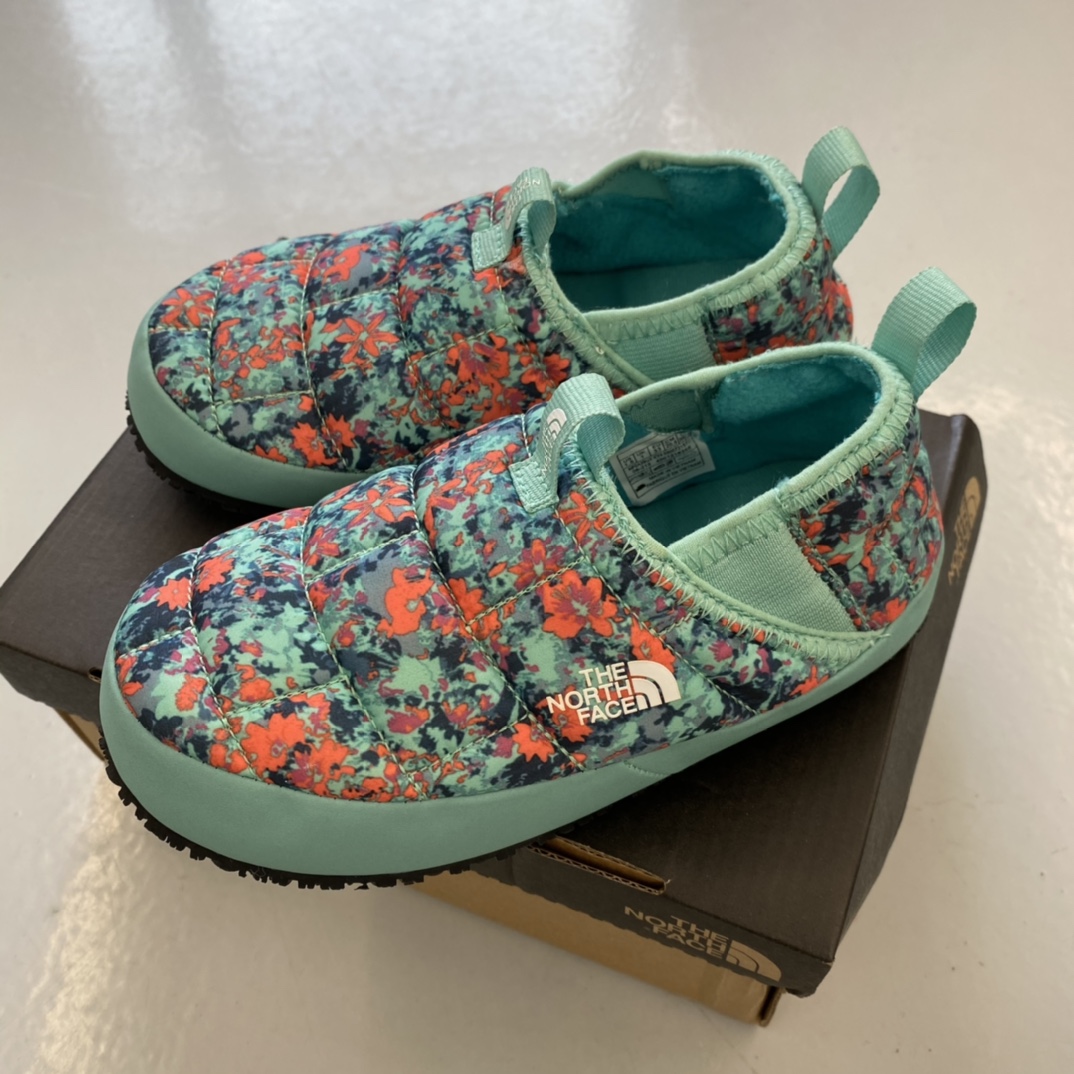 图片[3]-北面 面包鞋来咯👏24-35码 👍真的洋气到爆❕极简舒适，软软绵绵蓄热御寒，保暖又可爱。一个精致的小宝贝，满满的慵懒感在寒冷的冬天让人眼前一亮-选品中心