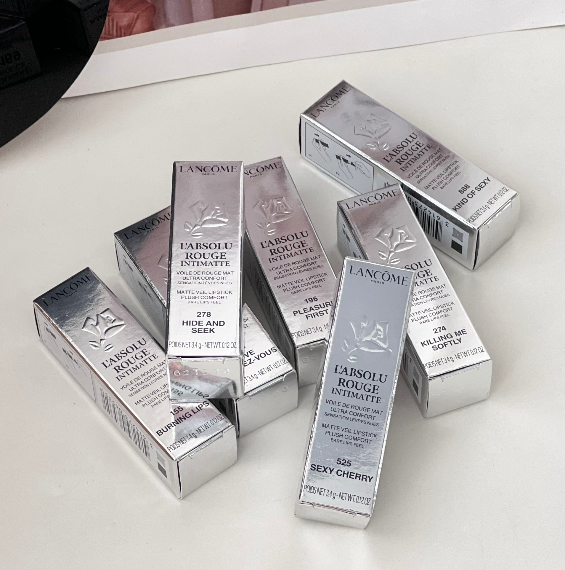 Louis Vuitton Haute Couture Couture Beauty Luxury Makeup Lipstick 2