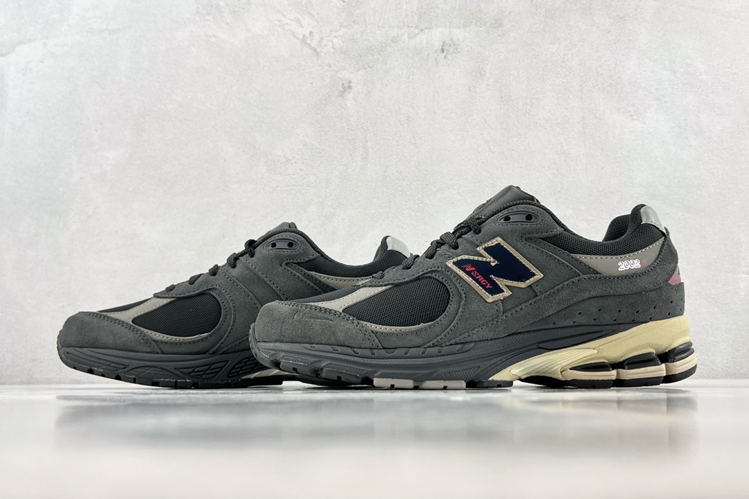 RA加强版 200 New Balance 2002R 灰黑 M2002RGV