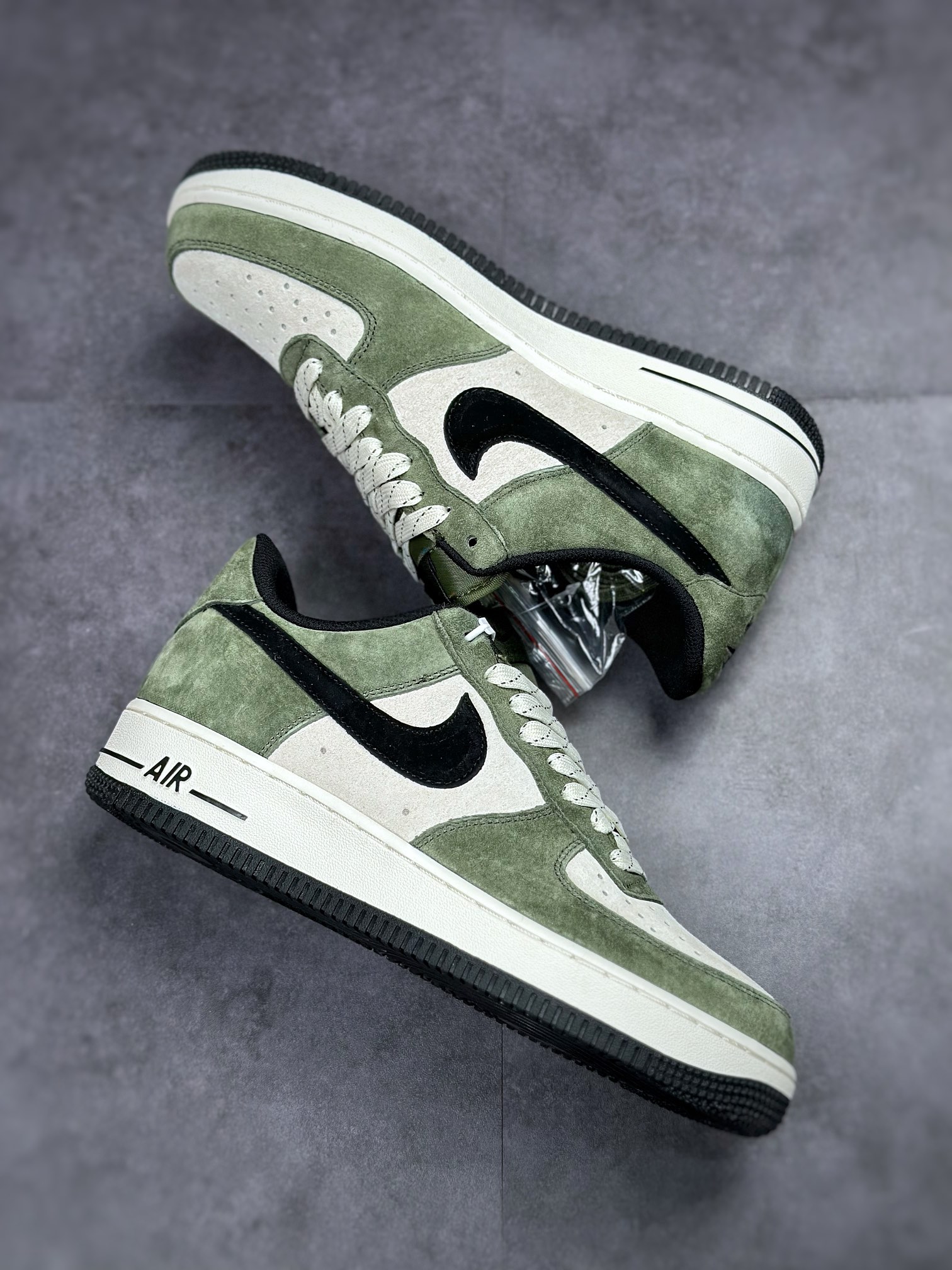 Nike Air Force 1 Low 07 莫兰迪绿麂皮满天星 DI3966-023