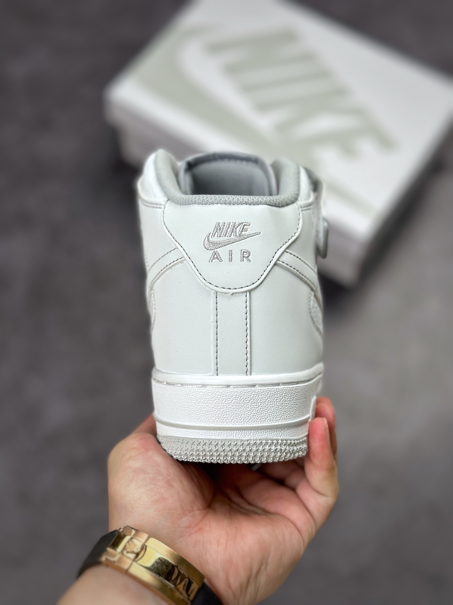 Nike Air Force 1’07 Mid 马克线满天星 MK0619-211