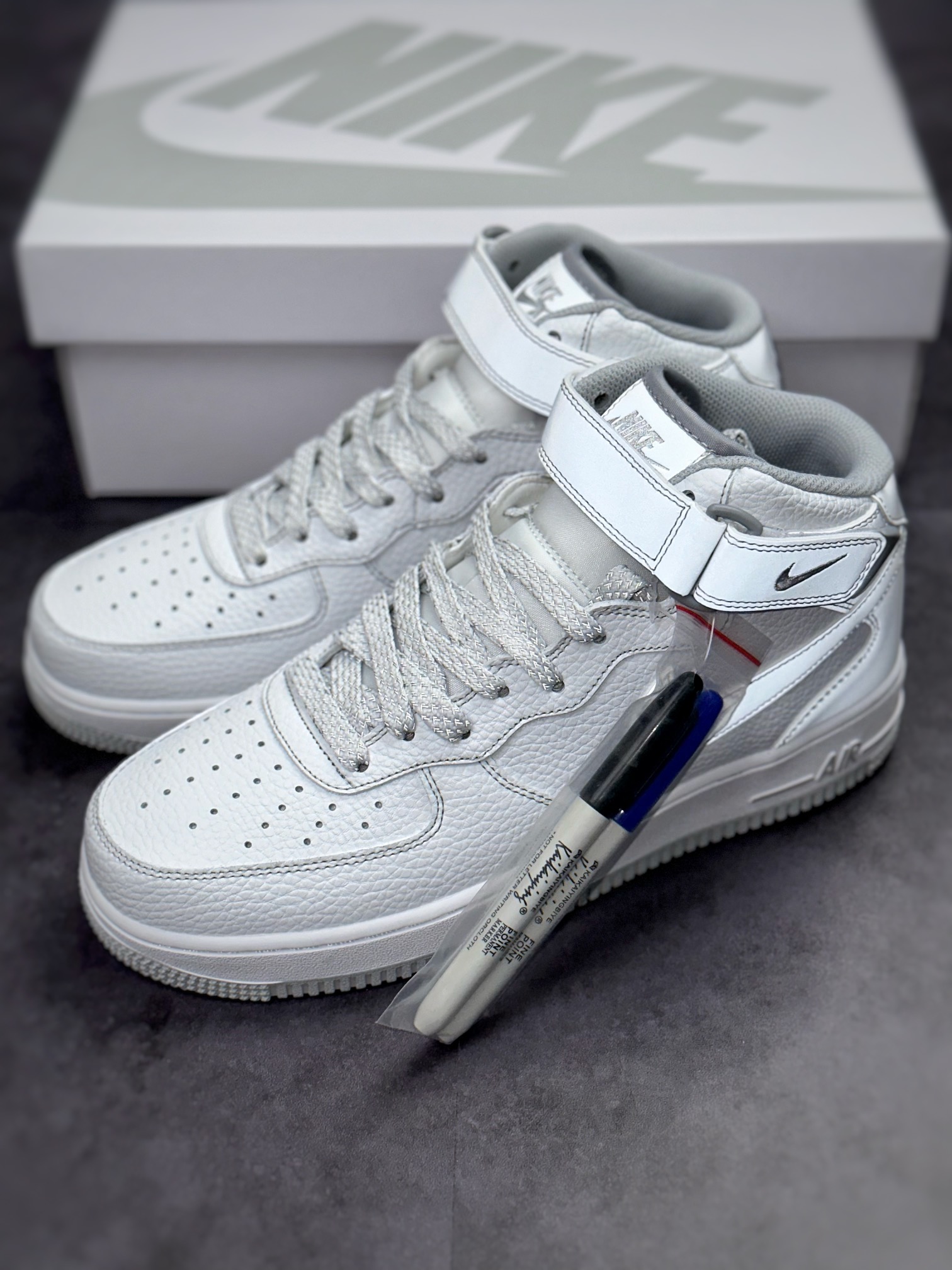 Nike Air Force 1’07 Mid 马克线满天星 MK0619-211