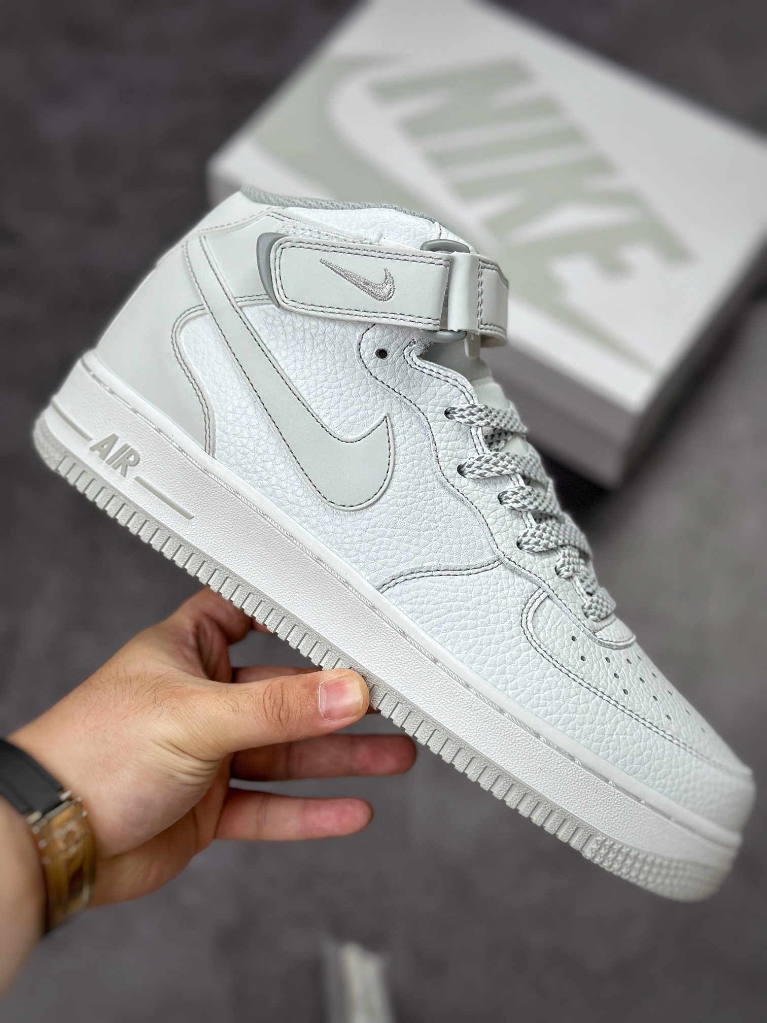 Nike Air Force 1’07 Mid 马克线满天星 MK0619-211