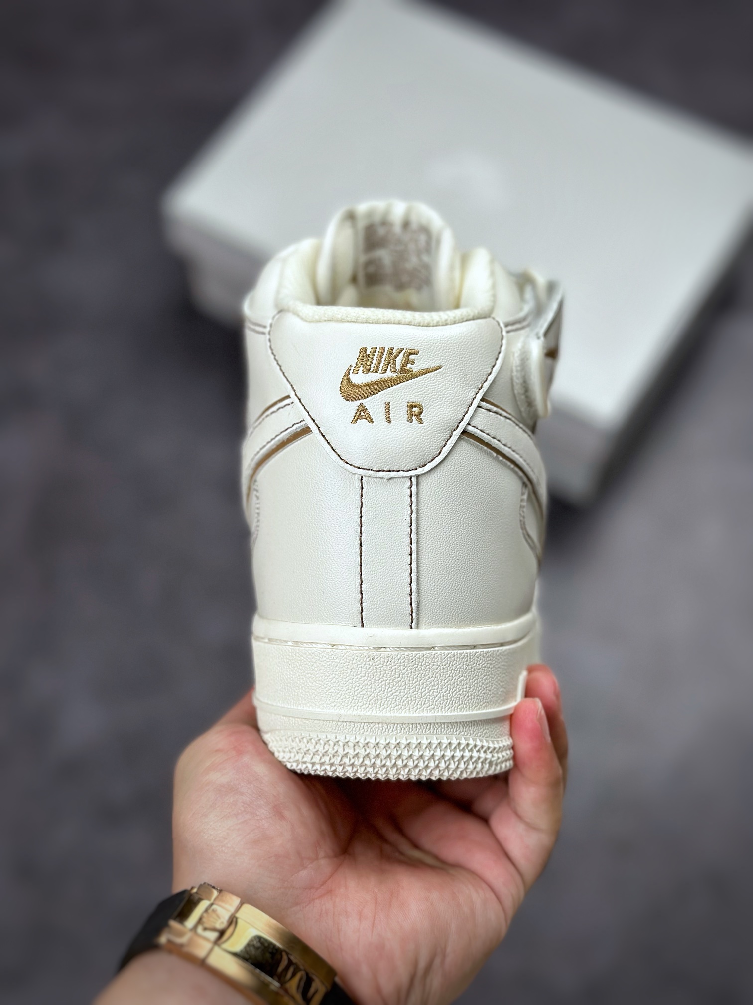 Nike Air Force 1’07 Mid 白棕缝线BY6899-692