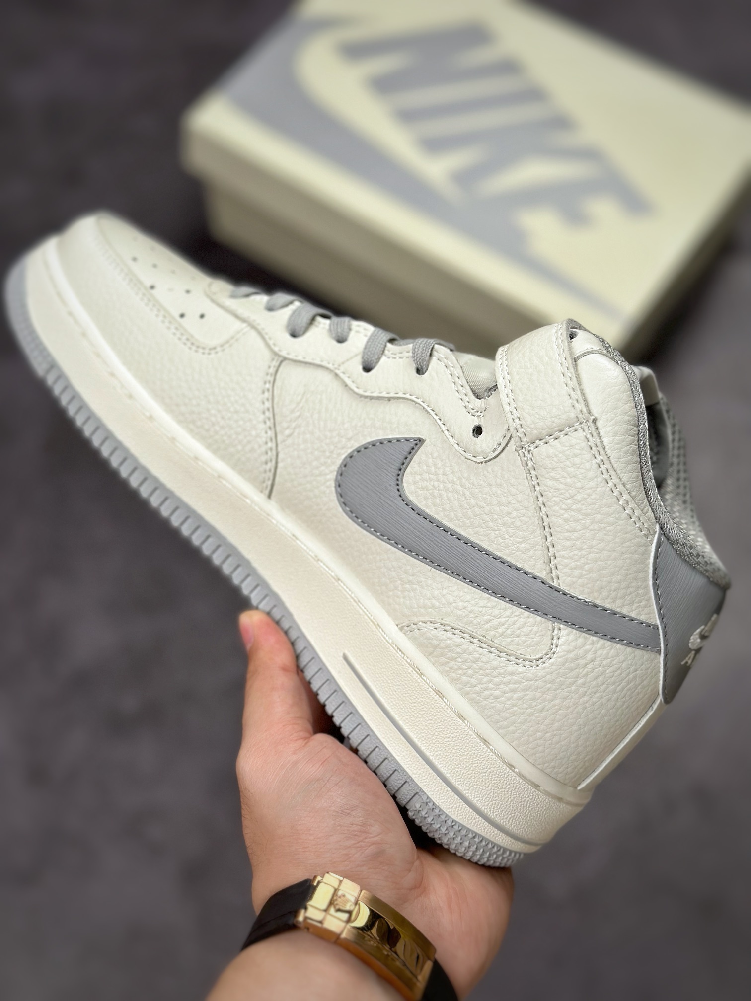 Nike Air Force 1’07 Mid 米银灰 PA0920-608