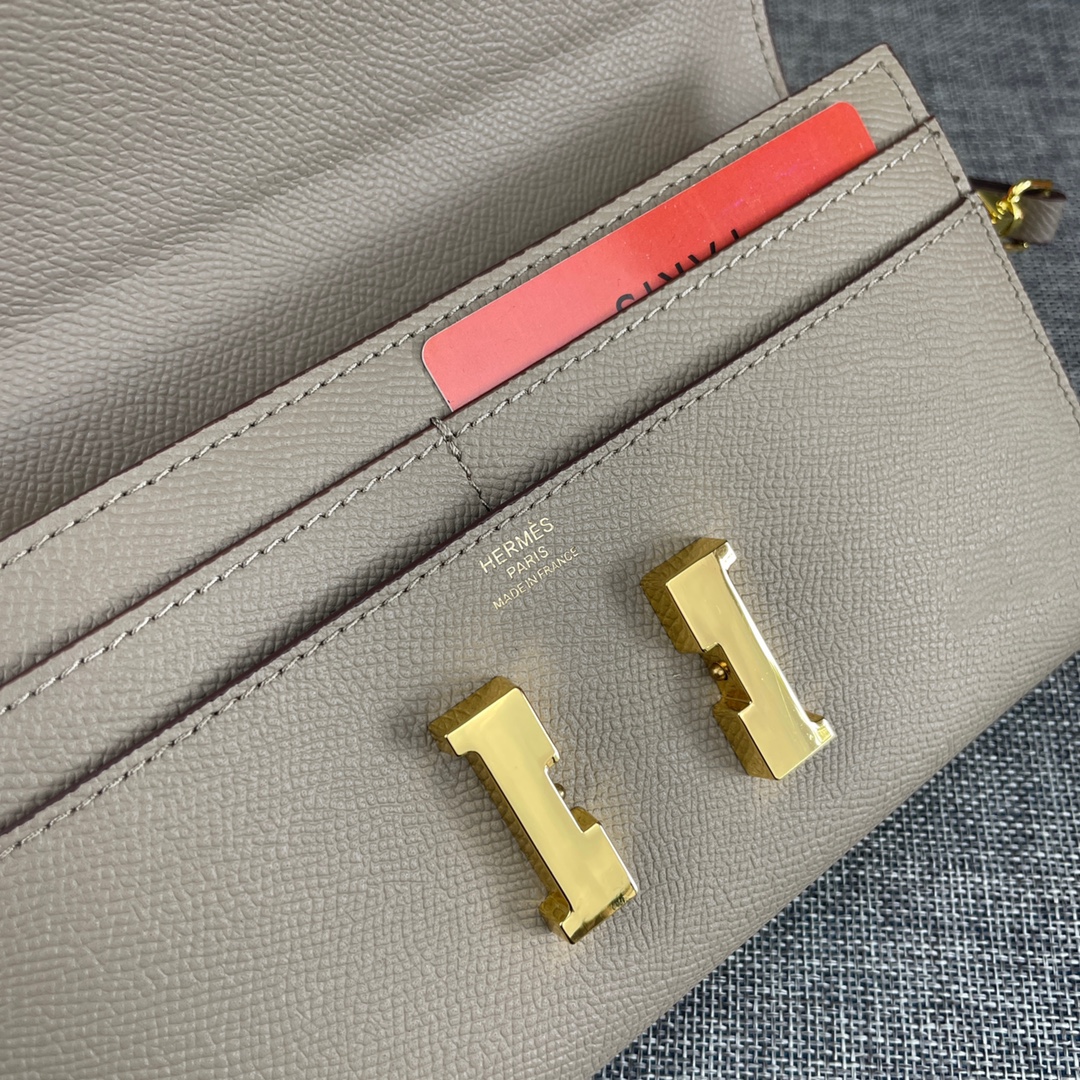 Hermes Constance 。 爱马仕型号:9852掌纹金扣 size:22*11cm 🇫🇷海外🇫🇷Empson Hermes Constance 。 爱马仕型号:9852掌纹金扣 size:22*11cm 🇫🇷海外🇫🇷Empson