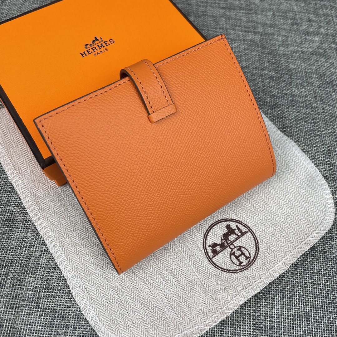【Hermes 原单 】。 爱马仕新款纯色皮革口袋竖款钱包 💋专柜对版复刻,原版五金,内有原厂代工码 💋手感柔软🎉油 【Hermes 原单 】。 爱马仕新款纯色皮革口袋竖款钱包 💋专柜对版复刻,原版五金,内有原厂代工码 💋手感柔软🎉油