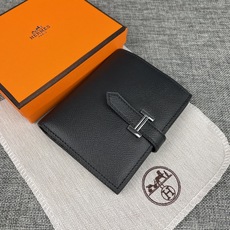 【Hermes 原单 】。 爱马仕新款纯色皮革口袋竖款钱包 💋专柜对版复刻,原版五金,内有原厂代工码 💋手感柔软🎉油 【Hermes 原单 】。 爱马仕新款纯色皮革口袋竖款钱包 💋专柜对版复刻,原版五金,内有原厂代工码 💋手感柔软🎉油