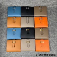 【Hermes 原单 】。 爱马仕新款纯色皮革口袋竖款钱包 💋专柜对版复刻,原版五金,内有原厂代工码 💋手感柔软🎉油 【Hermes 原单 】。 爱马仕新款纯色皮革口袋竖款钱包 💋专柜对版复刻,原版五金,内有原厂代工码 💋手感柔软🎉油