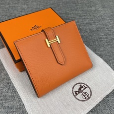 【Hermes 原单 】。 爱马仕新款纯色皮革口袋竖款钱包 💋专柜对版复刻,原版五金,内有原厂代工码 💋手感柔软🎉油 【Hermes 原单 】。 爱马仕新款纯色皮革口袋竖款钱包 💋专柜对版复刻,原版五金,内有原厂代工码 💋手感柔软🎉油