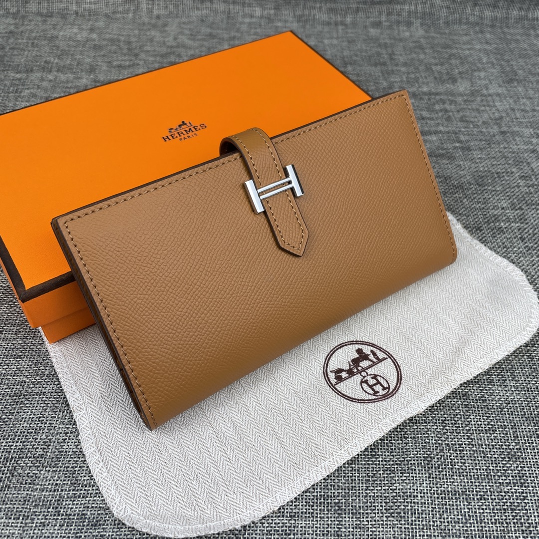 Hermes •原单。 Empson手掌纹 爱马仕女士新款纯色皮革内拉链口袋竖款钱包 💋专柜对版复刻 💋手感柔软,油边 Hermes •原单。 Empson手掌纹 爱马仕女士新款纯色皮革内拉链口袋竖款钱包 💋专柜对版复刻 💋手感柔软,油边