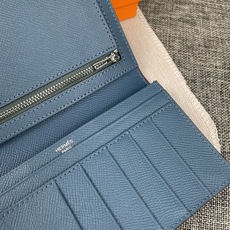 Hermes •原单。 Empson手掌纹 爱马仕女士新款纯色皮革内拉链口袋竖款钱包 💋专柜对版复刻 💋手感柔软,油边 Hermes •原单。 Empson手掌纹 爱马仕女士新款纯色皮革内拉链口袋竖款钱包 💋专柜对版复刻 💋手感柔软,油边