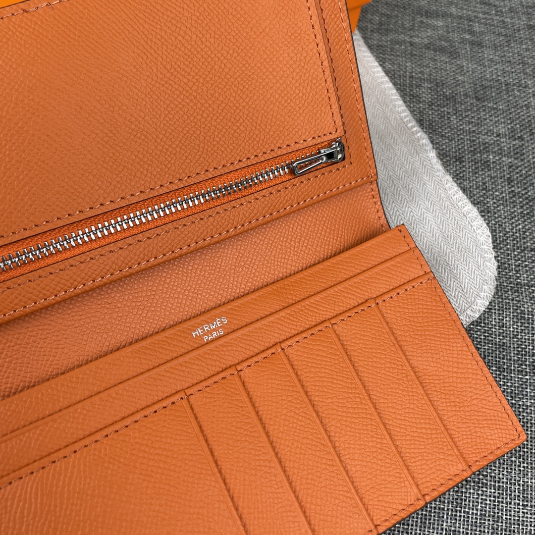Hermes •原单。 Empson手掌纹 爱马仕女士新款纯色皮革内拉链口袋竖款钱包 💋专柜对版复刻 💋手感柔软,油边 Hermes •原单。 Empson手掌纹 爱马仕女士新款纯色皮革内拉链口袋竖款钱包 💋专柜对版复刻 💋手感柔软,油边