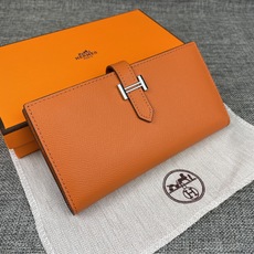 Hermes •原单。 Empson手掌纹 爱马仕女士新款纯色皮革内拉链口袋竖款钱包 💋专柜对版复刻 💋手感柔软,油边 Hermes •原单。 Empson手掌纹 爱马仕女士新款纯色皮革内拉链口袋竖款钱包 💋专柜对版复刻 💋手感柔软,油边