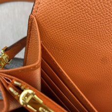 Hermes Constance 。 爱马仕型号:9852掌纹金扣 size:22*11cm 🇫🇷海外🇫🇷Empson Hermes Constance 。 爱马仕型号:9852掌纹金扣 size:22*11cm 🇫🇷海外🇫🇷Empson