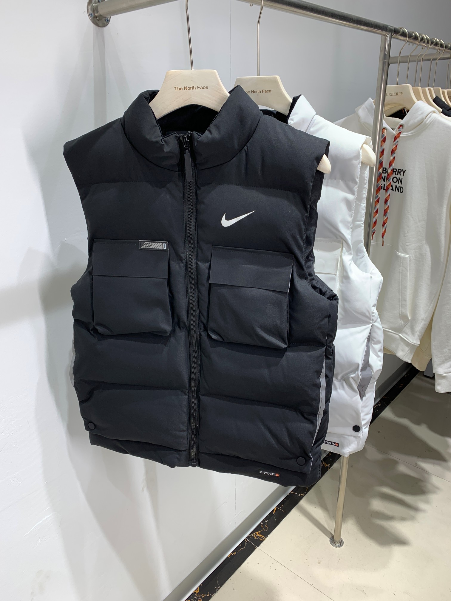 185 耐克NIKE 冬季新款实拍 保暖羽绒棉马甲