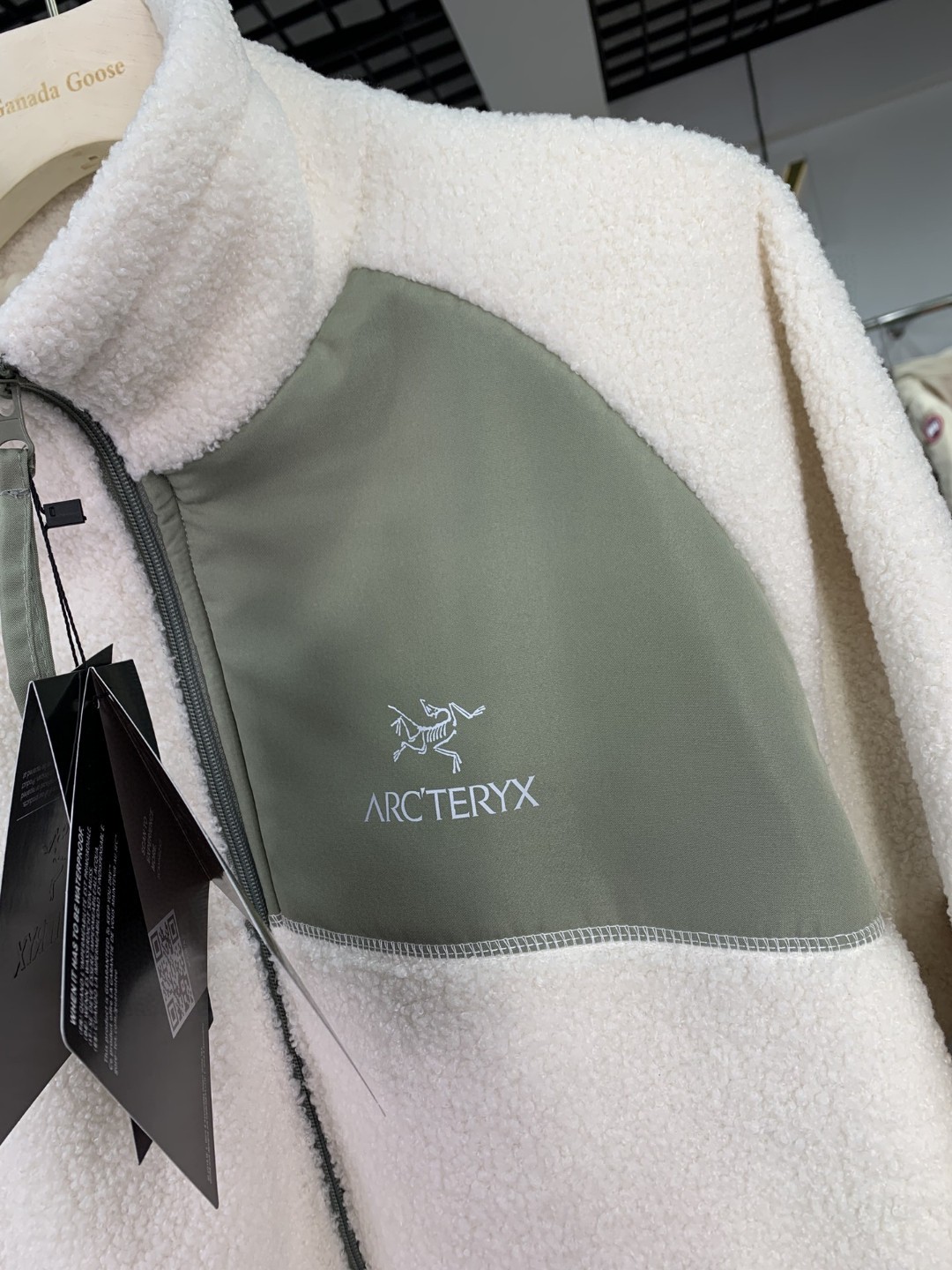 210 始祖鸟/ARC'TERYX 潮流户外品牌 羊羔毛开衫立领外套