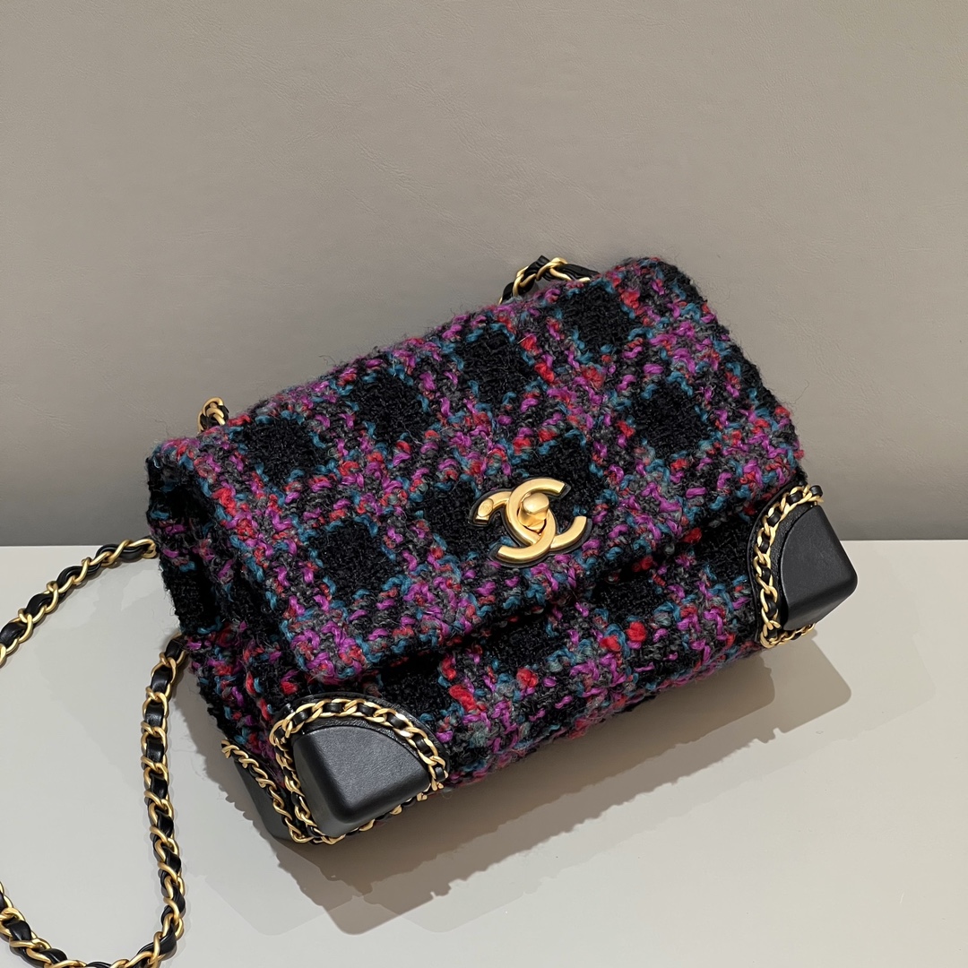 Chanel Classic Flap Bag Perfect 
 Crossbody & Shoulder Bags Purple