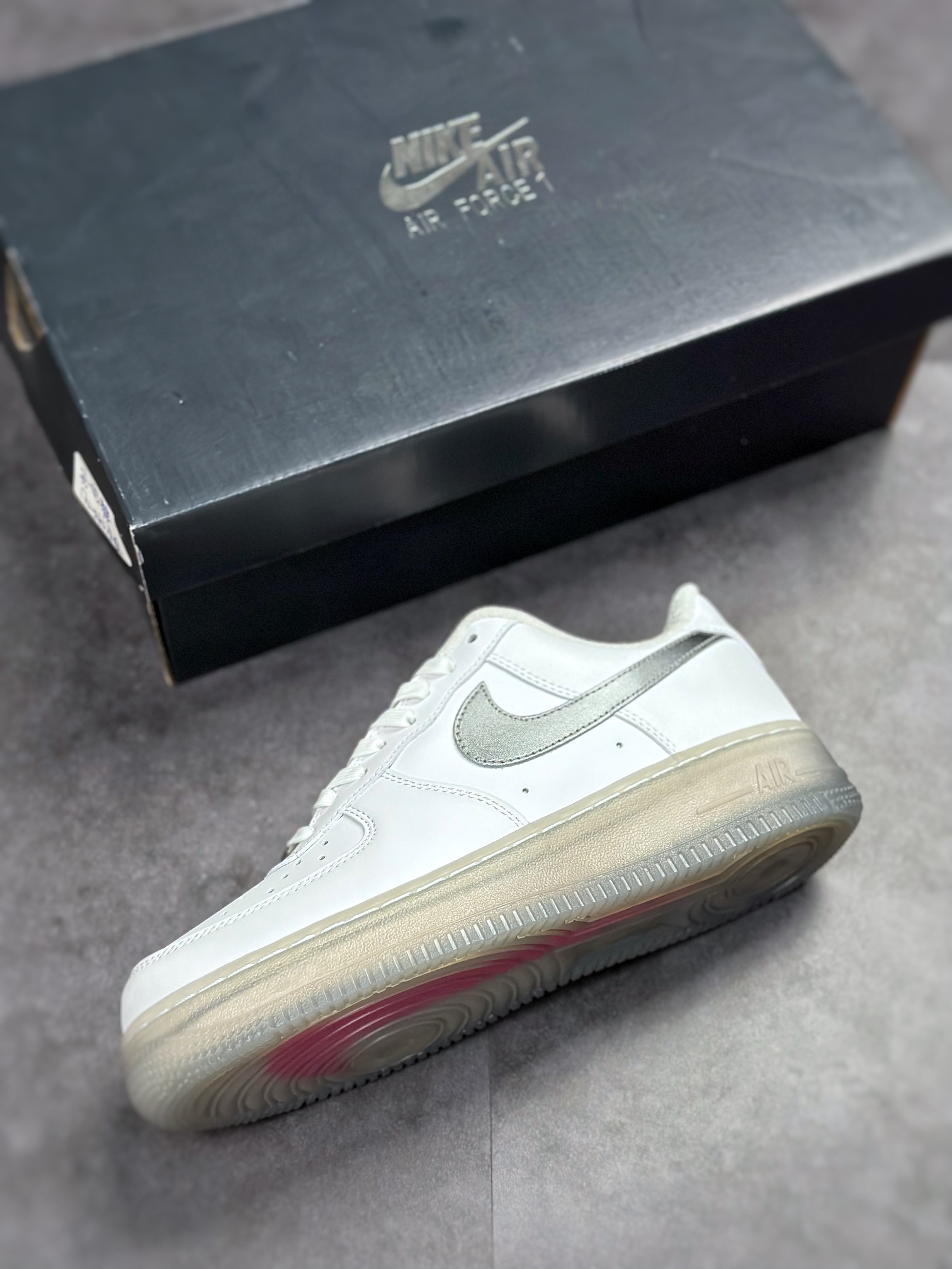 Nike Air Force 1 Low 07 白银 DX3945-100