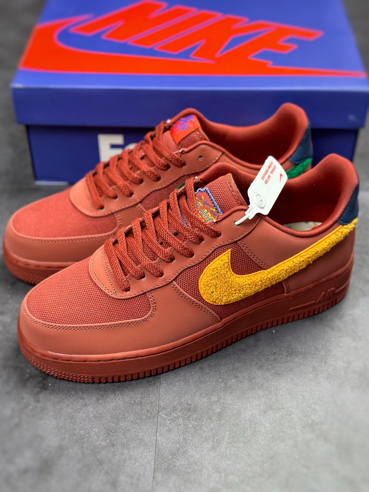 Nike Air Force 1 Low 07 棕红黄绿鸳鸯钩 DV5153-600