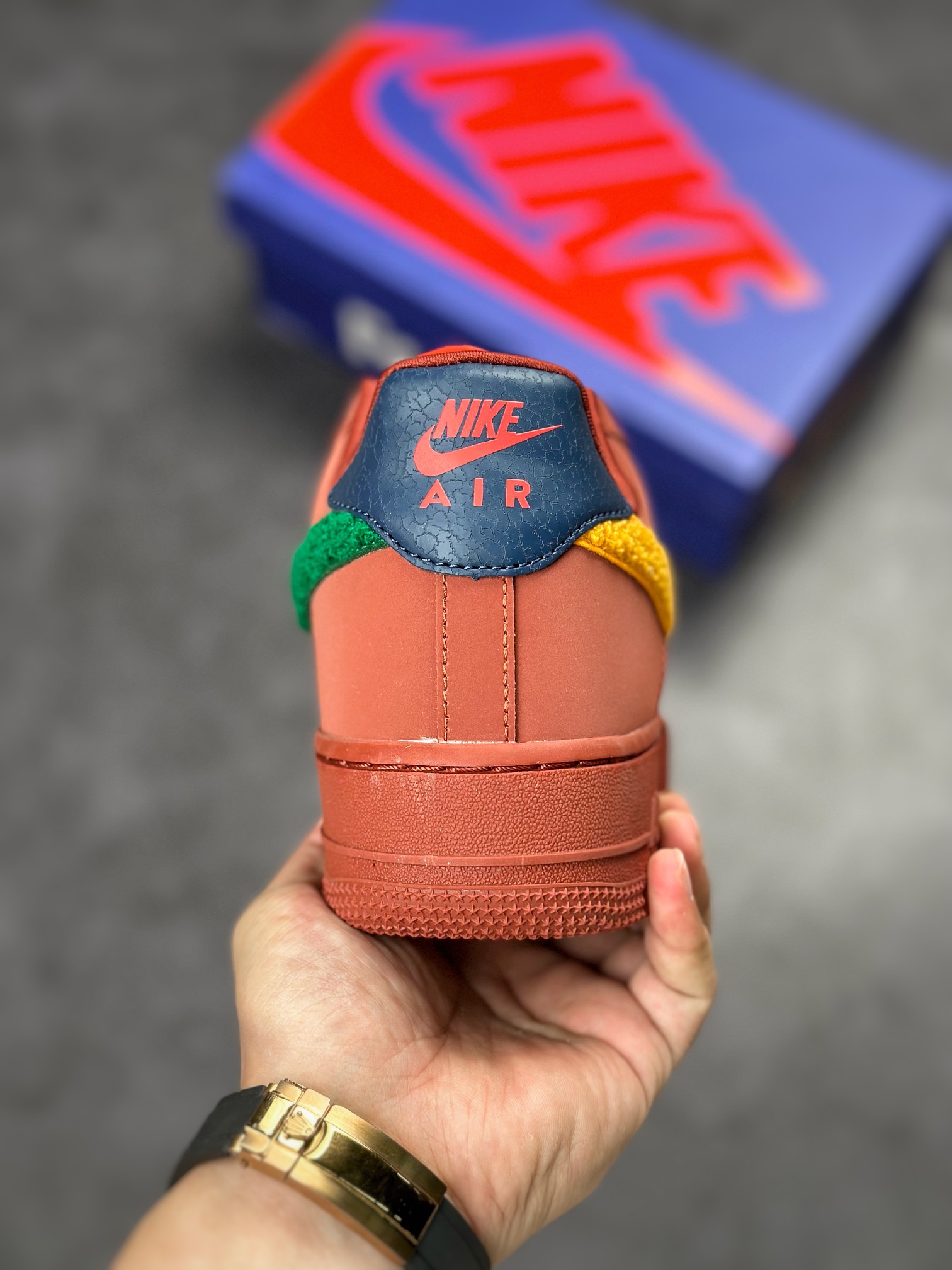Nike Air Force 1 Low 07 棕红黄绿鸳鸯钩 DV5153-600