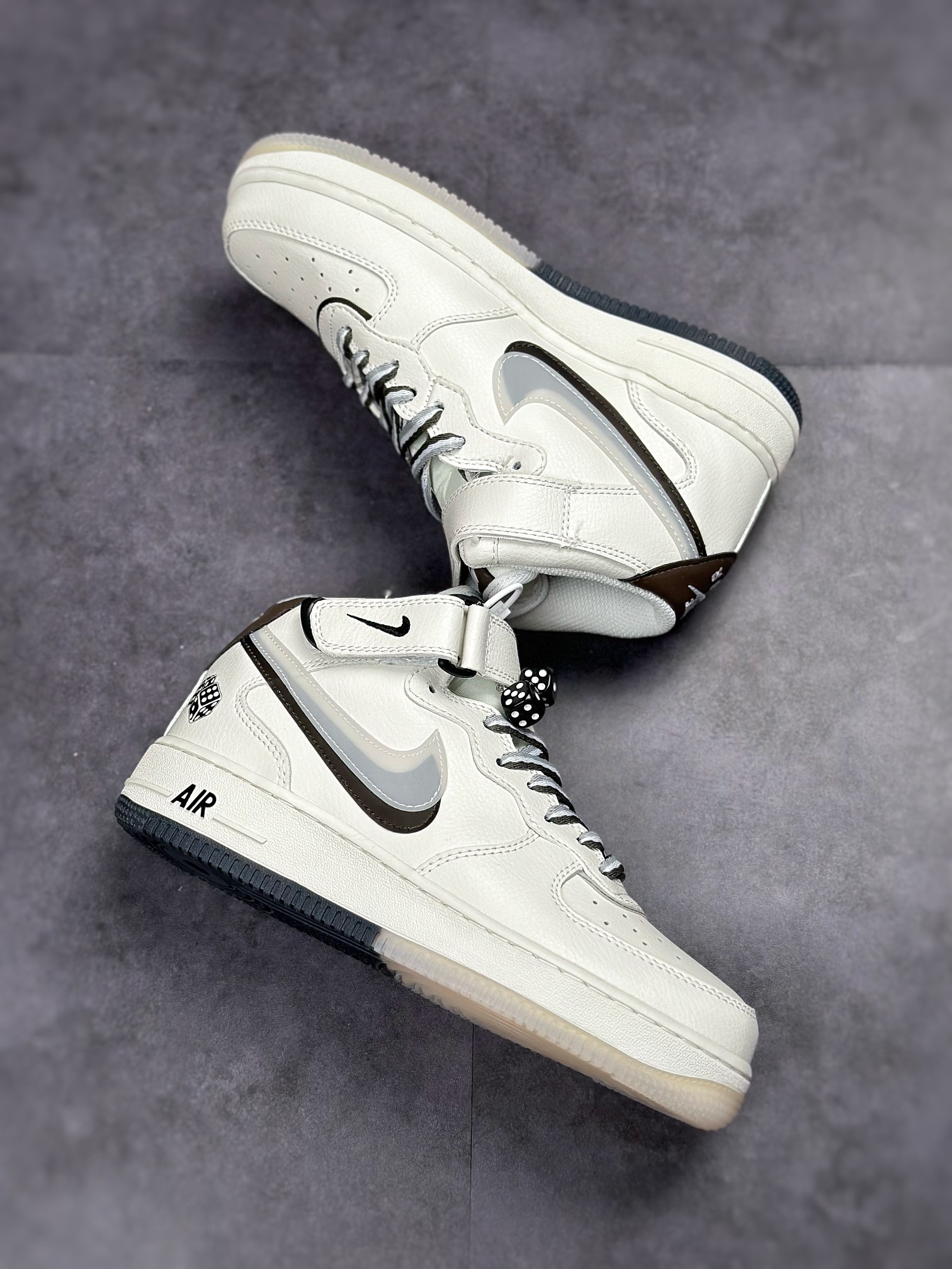 Nike Air Force 1 '07 Mid “Dice God” 骰中神 CW1574-901
