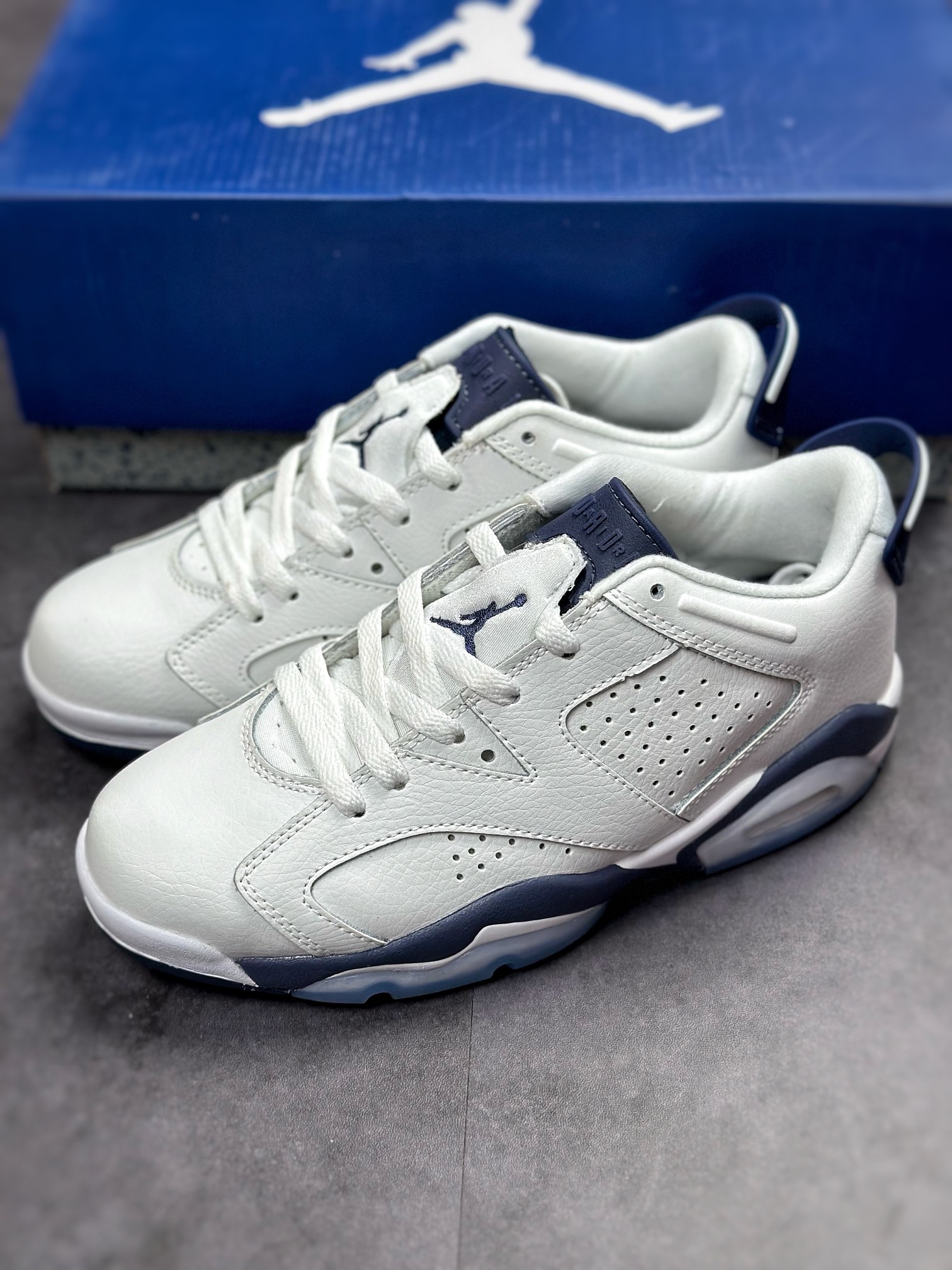 Air Jordan 6 Retro“Midnight Navy” 白蓝/午夜蓝 CT8529-141