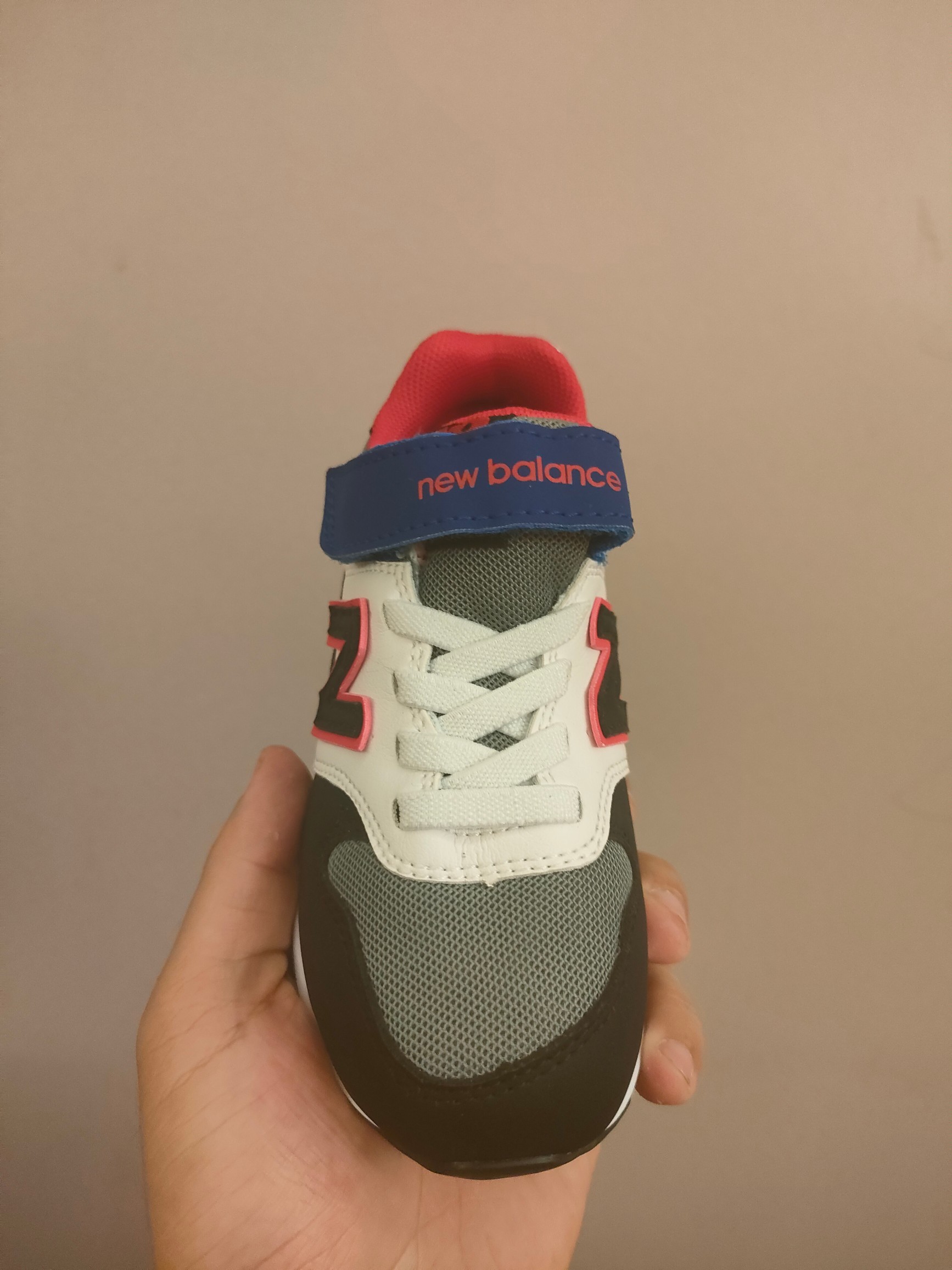 图片[4]-996儿童低帮透气防震防滑运动鞋 大童魔术贴加松紧带，小童魔术贴 经典的996系列！该系列传承了品牌的诸多优点，大胆创新！堪称经典系列里的经典，也是最为热门的系列！时隔一年，再次带来的童鞋，必属重磅～-选品中心