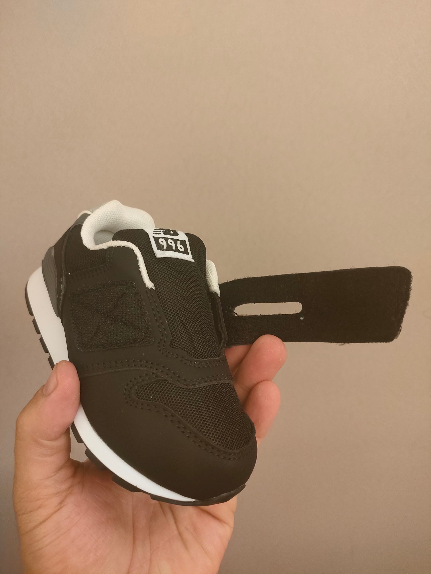 图片[7]-996儿童低帮透气防震防滑运动鞋 大童魔术贴加松紧带，小童魔术贴 经典的996系列！该系列传承了品牌的诸多优点，大胆创新！堪称经典系列里的经典，也是最为热门的系列！时隔一年，再次带来的童鞋，必属重磅～-选品中心