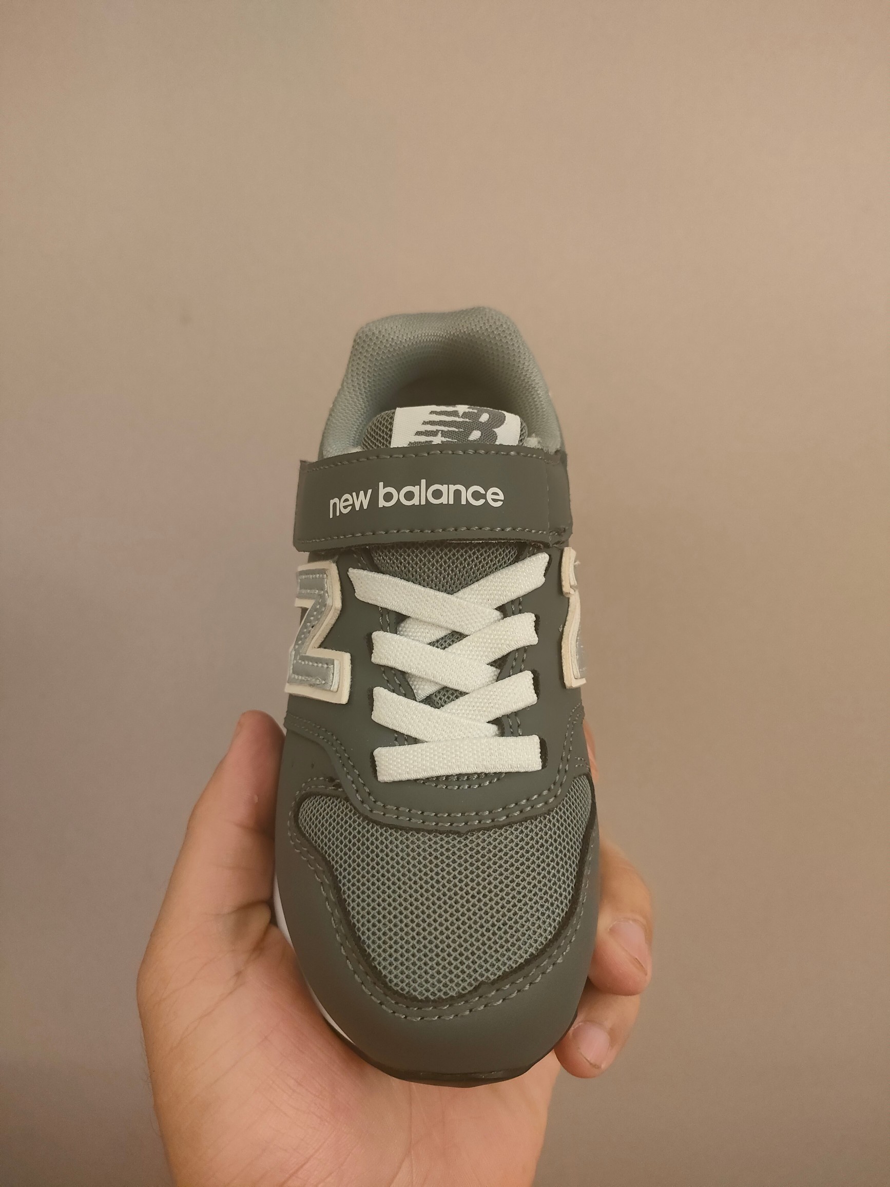 图片[4]-996儿童低帮透气防震防滑运动鞋 大童魔术贴加松紧带，小童魔术贴 经典的996系列！该系列传承了品牌的诸多优点，大胆创新！堪称经典系列里的经典，也是最为热门的系列！时隔一年，再次带来的童鞋，必属重磅～-选品中心