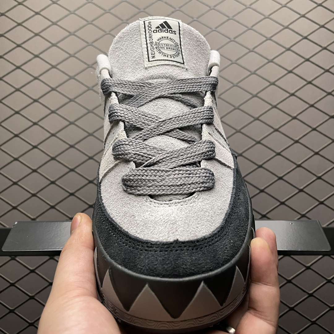 Neighborhood x AD 阿迪 Adimatic 鲨鱼 复古休闲面包鞋 H 全新版本出货 内增订制长筒袜和鞋带 尺码:36 36.5 9