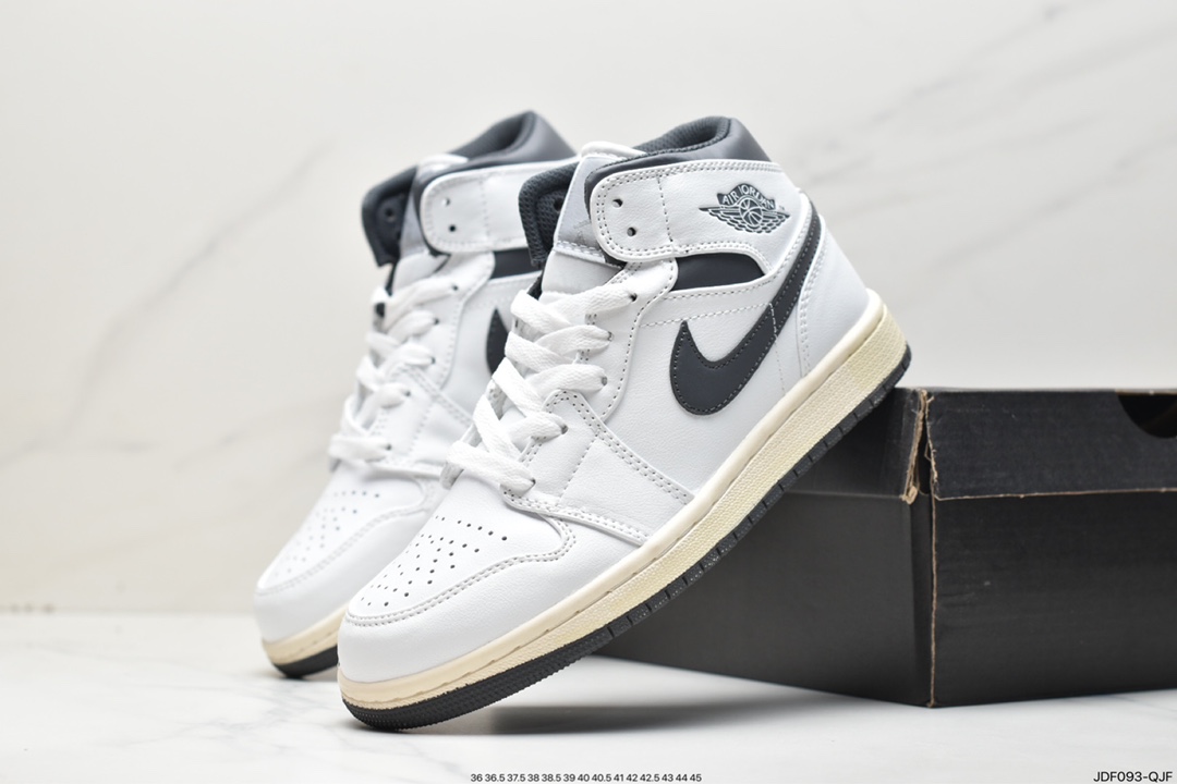 125 耐克Nike Air Jordan 1 Mid”Green Yellow”AJ1乔丹一代中帮DX9276-100