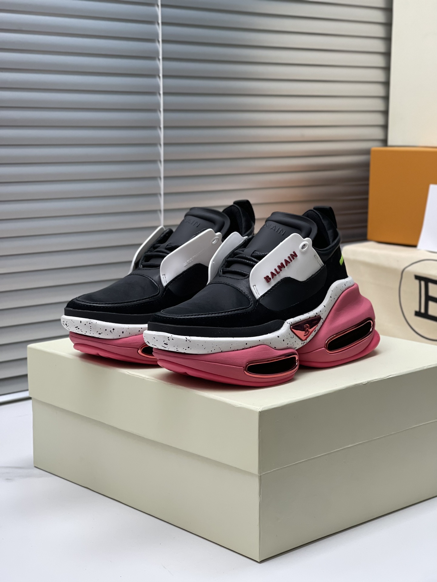 Top Balmain 2023 Edition: Super Cool Shoes for Modern Fashionistas