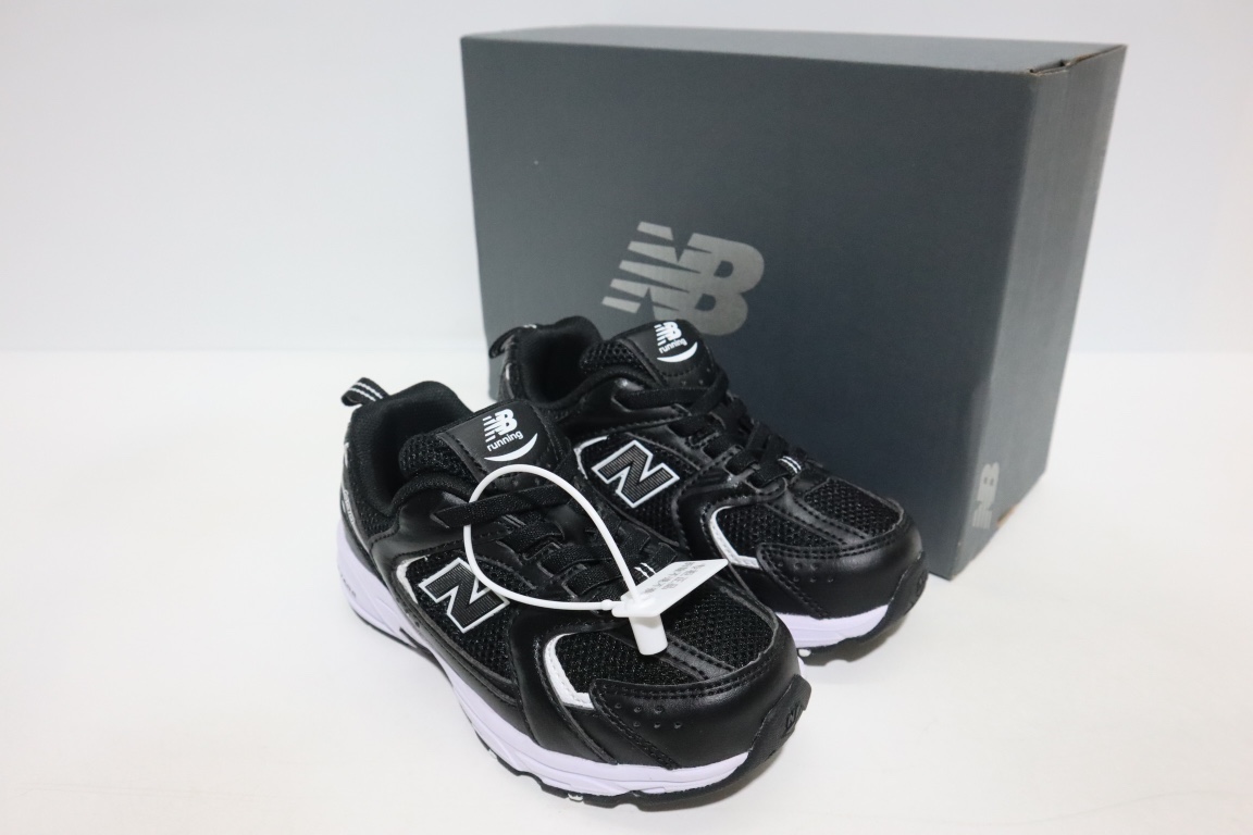 图片[5]-牛B 春秋新款530网面儿童松紧带老爹运动鞋 尺码：26-37码 真的期待了好久，终于来咯👏🏻 囤起来开春必备❤️ 松紧带设计，海玻璃鞋垫超舒适☁️ 经典老爹款式，潮范儿十足🆒 超爱的新品🆕自留推荐❤️-选品中心