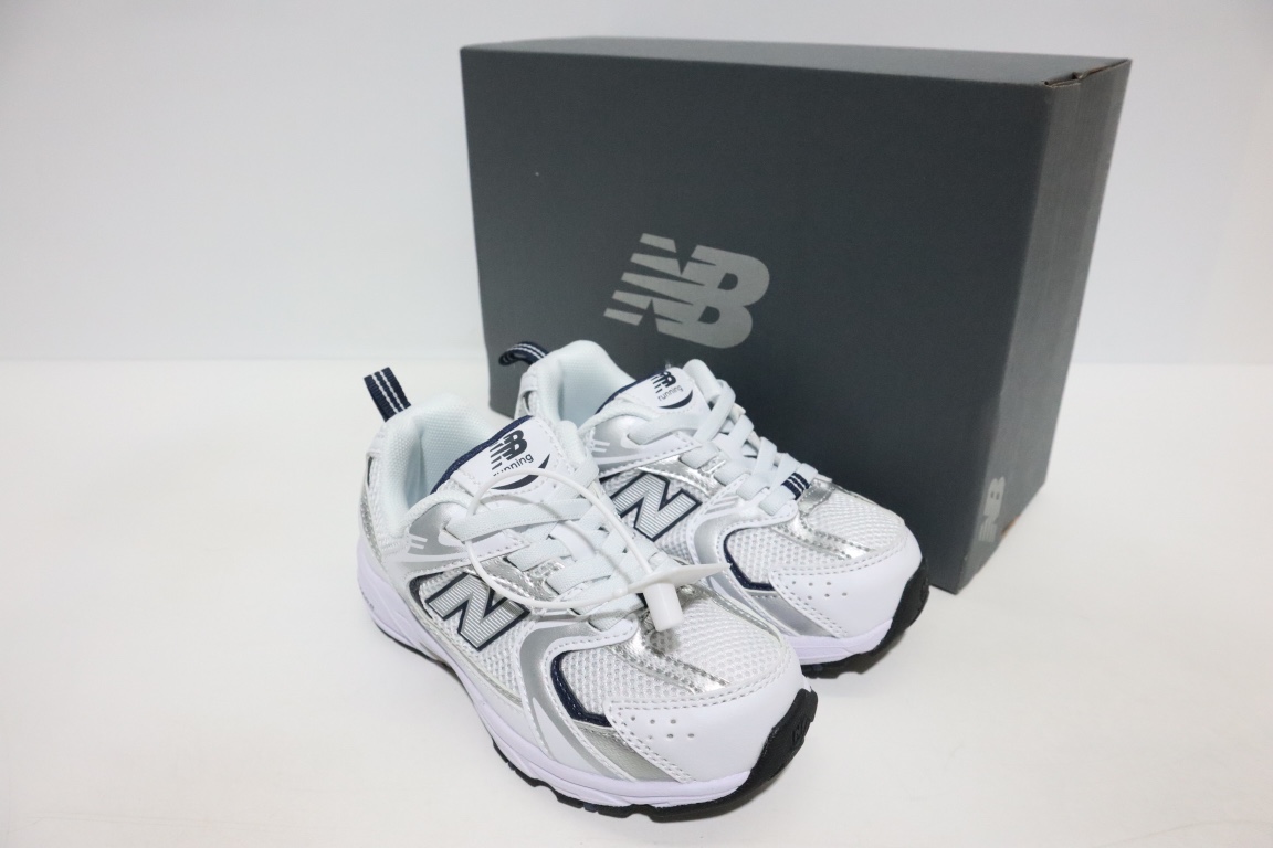 图片[3]-牛B 春秋新款530网面儿童松紧带老爹运动鞋 尺码：26-37码 真的期待了好久，终于来咯👏🏻 囤起来开春必备❤️ 松紧带设计，海玻璃鞋垫超舒适☁️ 经典老爹款式，潮范儿十足🆒 超爱的新品🆕自留推荐❤️-选品中心