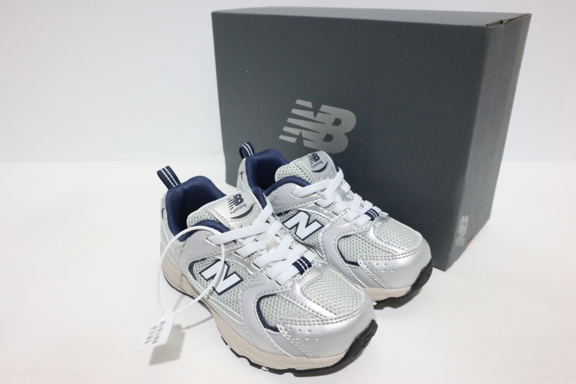 图片[7]-牛B 春秋新款530网面儿童松紧带老爹运动鞋 尺码：26-37码 真的期待了好久，终于来咯👏🏻 囤起来开春必备❤️ 松紧带设计，海玻璃鞋垫超舒适☁️ 经典老爹款式，潮范儿十足🆒 超爱的新品🆕自留推荐❤️-选品中心