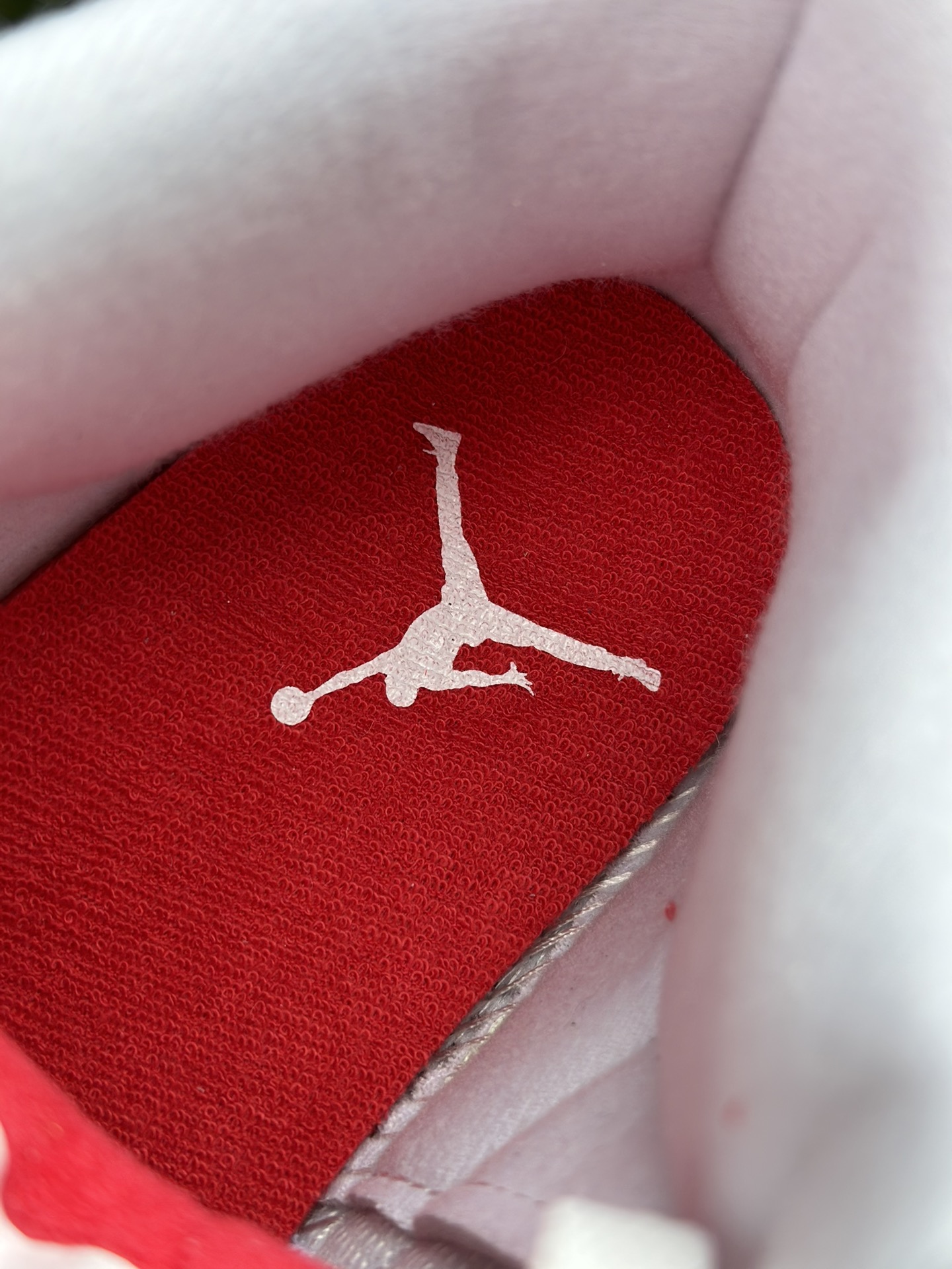 核心私信AirJordan3Katr