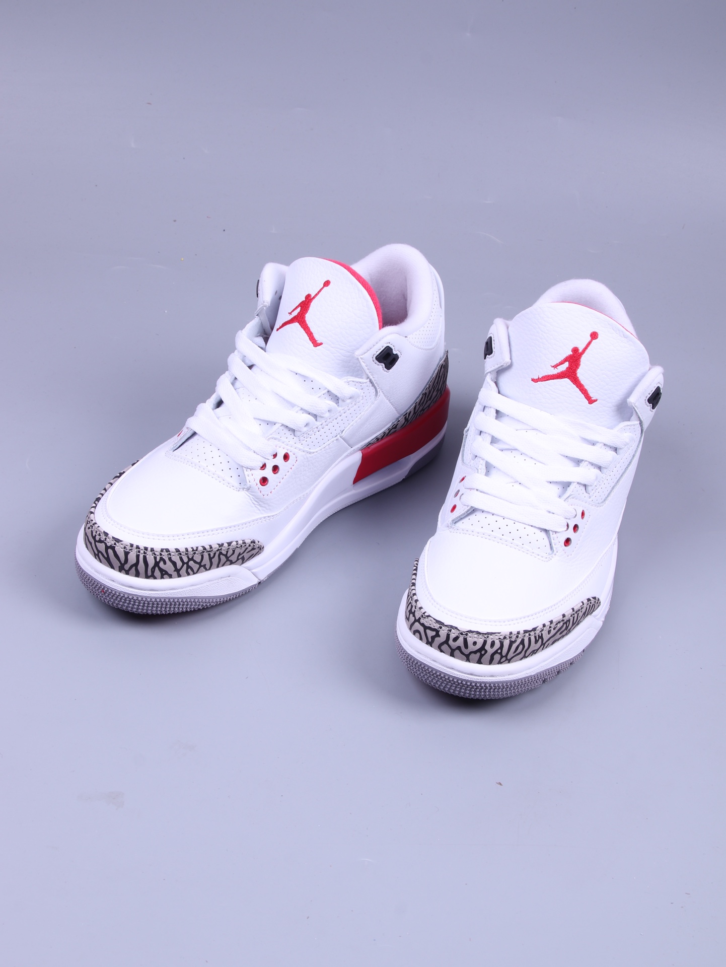 AJ3飓风爆裂纹鞋码40-48总裁D